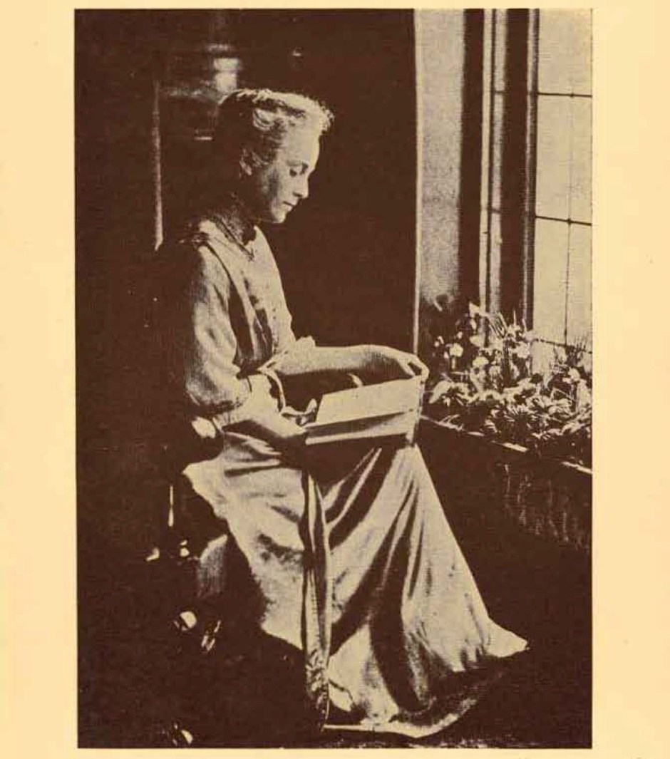 Photograph from The Suffrage Cook Book.